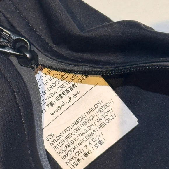 SKIMS Nike Waist Purse - Picture 8 of 9